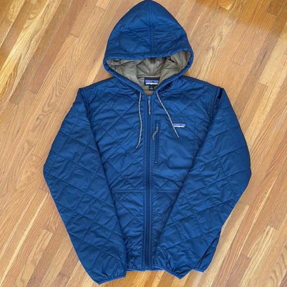 Patagonia Men's Navy Diamond Quilted Bomber Jacket